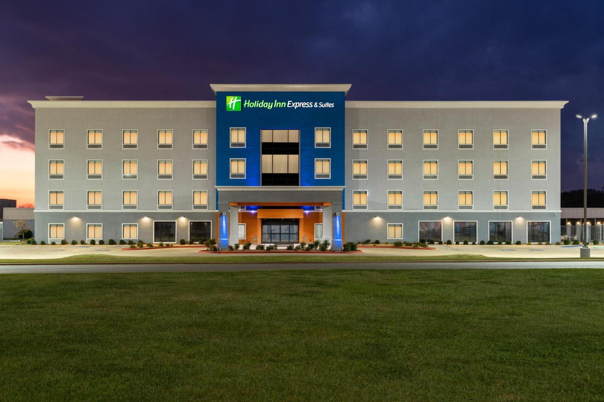 Holiday Inn Express & Suites Forrest City By Ihg Exterior photo